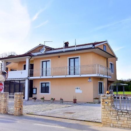 Apartments For Families With Children Savudrija, Umag - 22559 Buitenkant foto