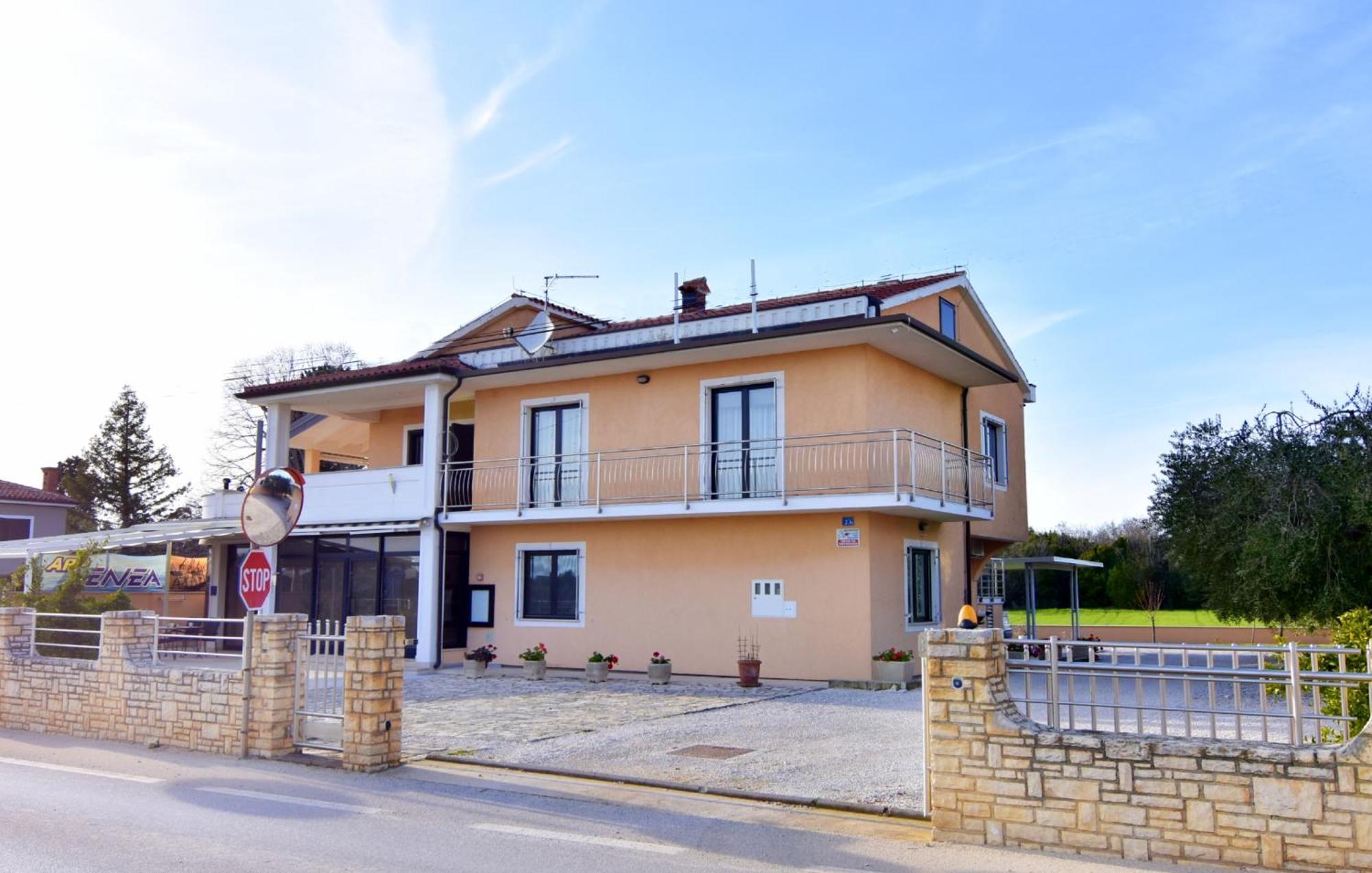 Apartments For Families With Children Savudrija, Umag - 22559 Buitenkant foto